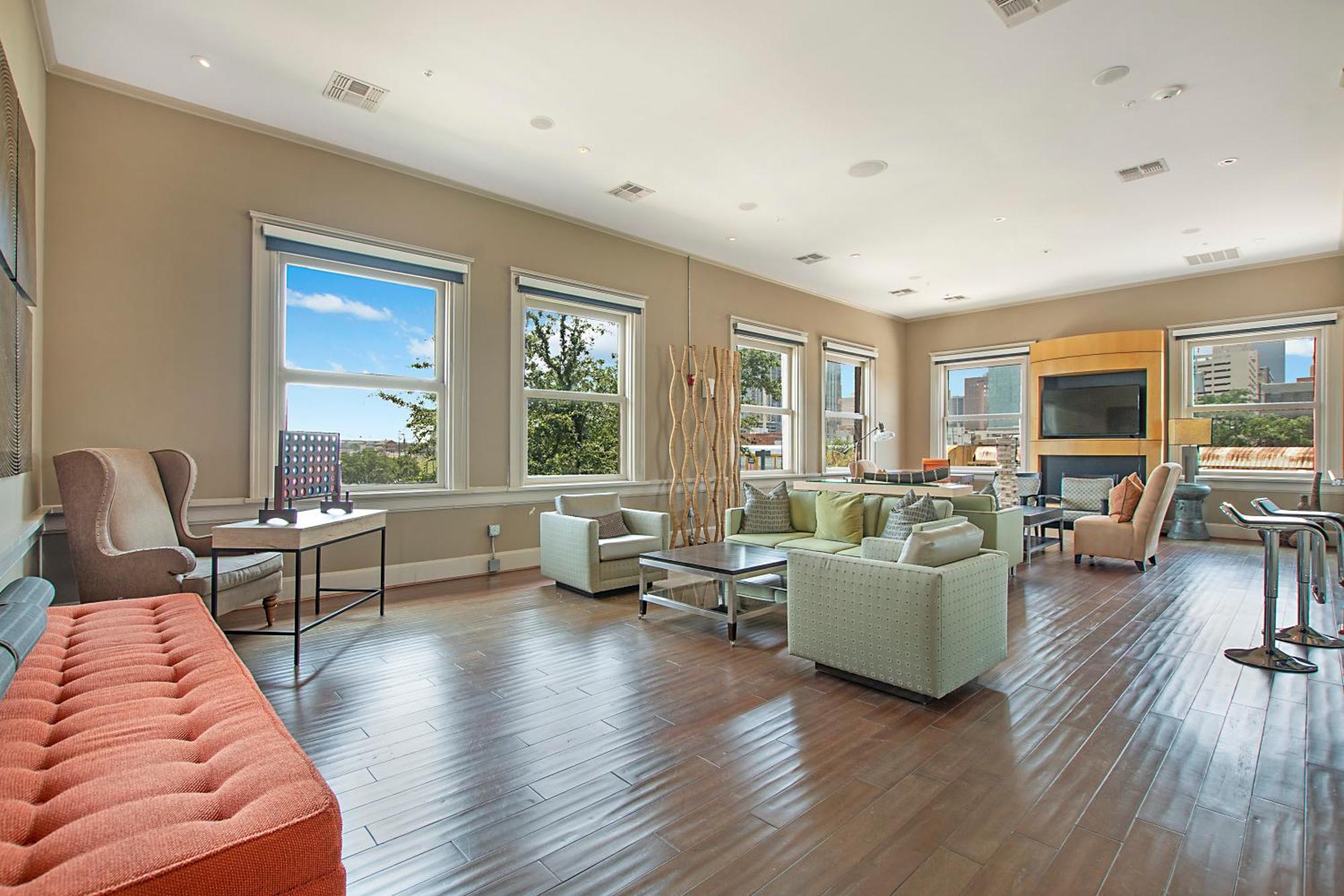Cowboy Live, Laugh, & Loft Fort Worth 2 Bedroom Loft Downtown Экстерьер фото